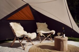 2 persoons Holtkamper Nano 2 stoelen in de luifel